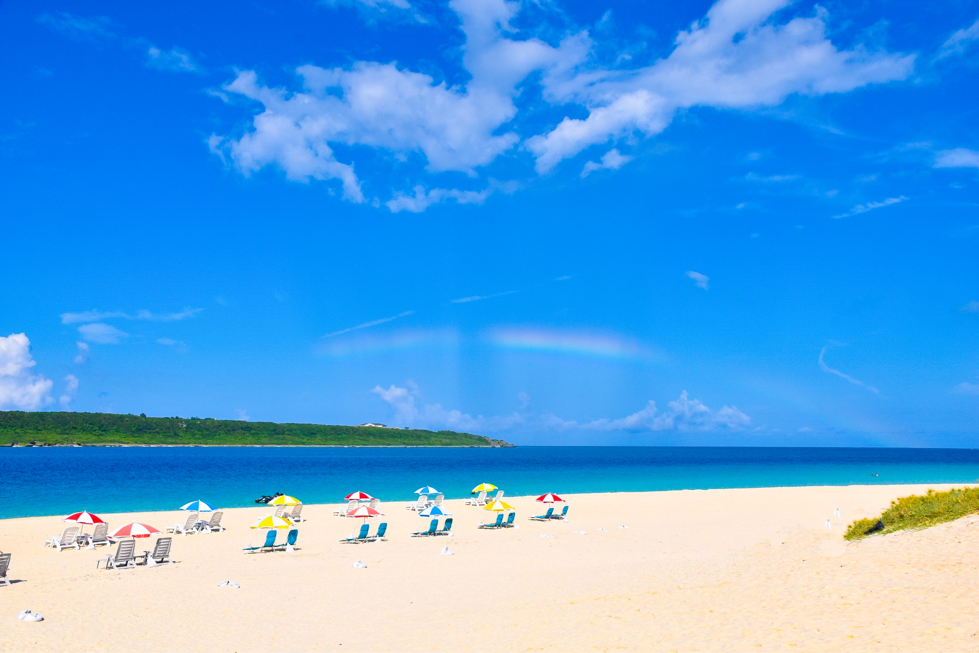 東洋一の美景ビーチである与那覇前浜ビーチ