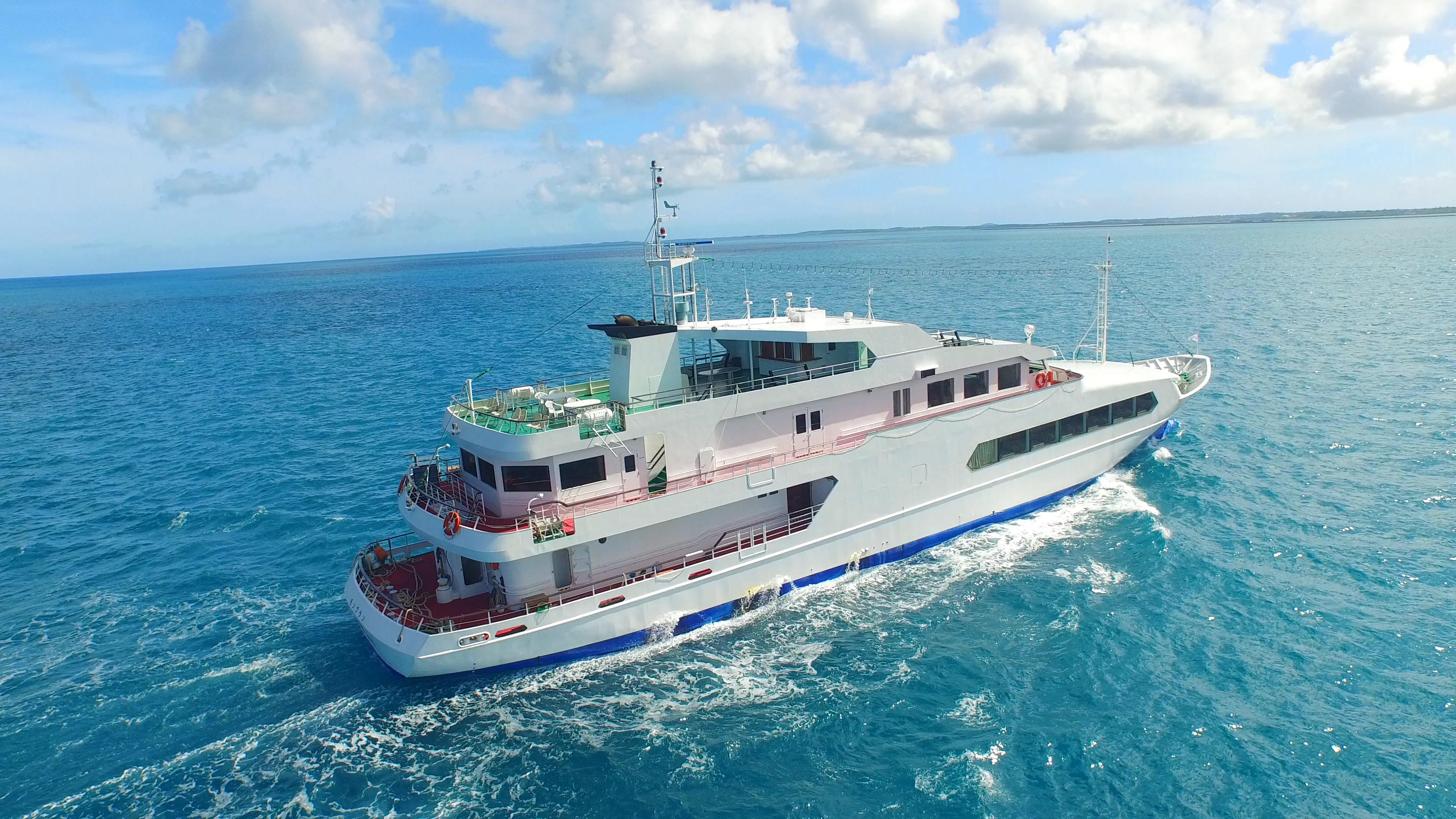 伊良部島のクルージングツアー