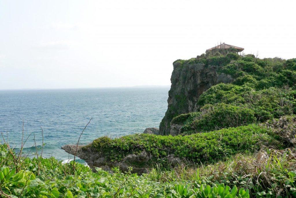 Saba Utsugā, a tourist attraction on Irabu Island