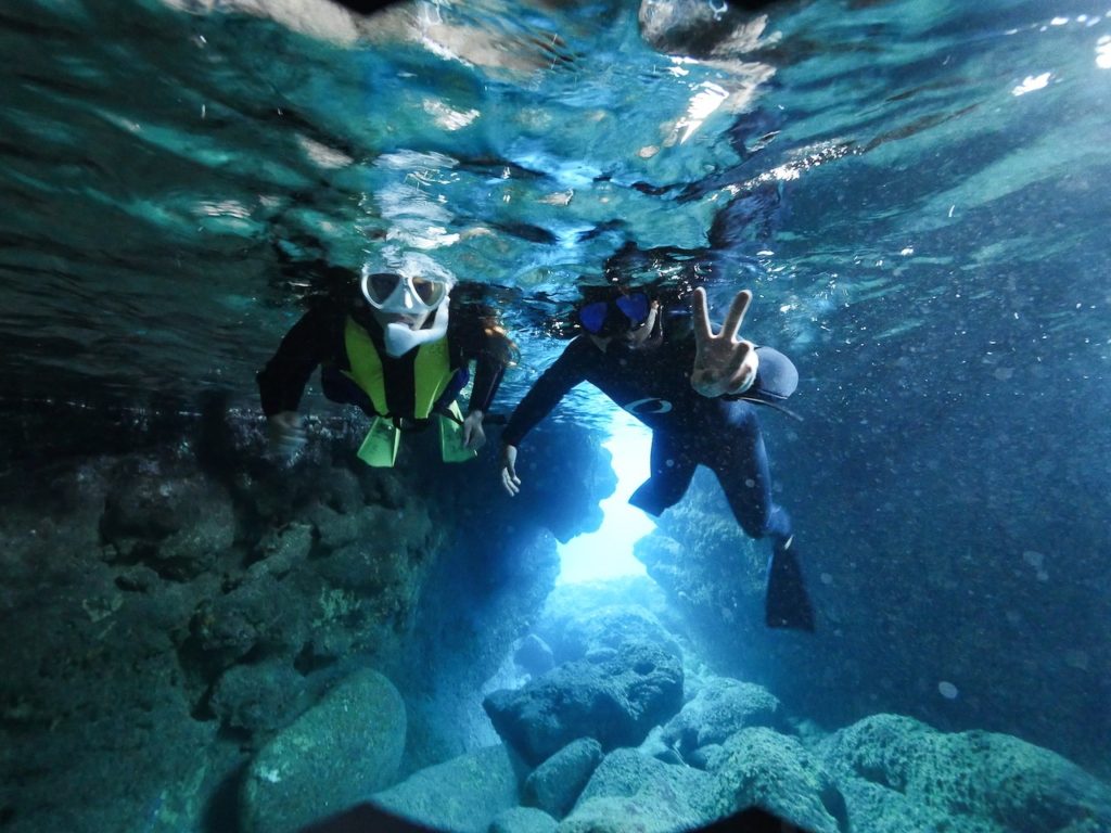 伊良部島「青の洞窟」の楽しみ方