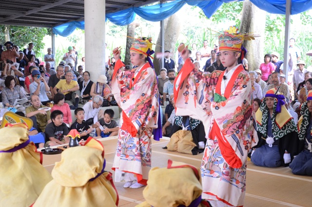 多良間島の八月踊り