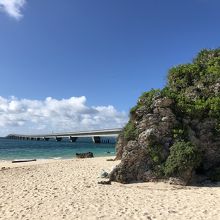 池間島の観光スポットの池間大橋