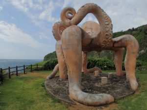 来間島の観光スポットのタコ公園