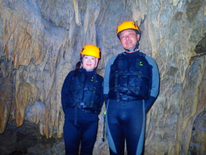 宮古島鍾乳洞のパンプキンホール