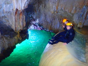 宮古島鍾乳洞のパンプキンホール