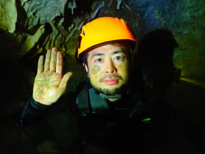 宮古島鍾乳洞のパンプキンホール