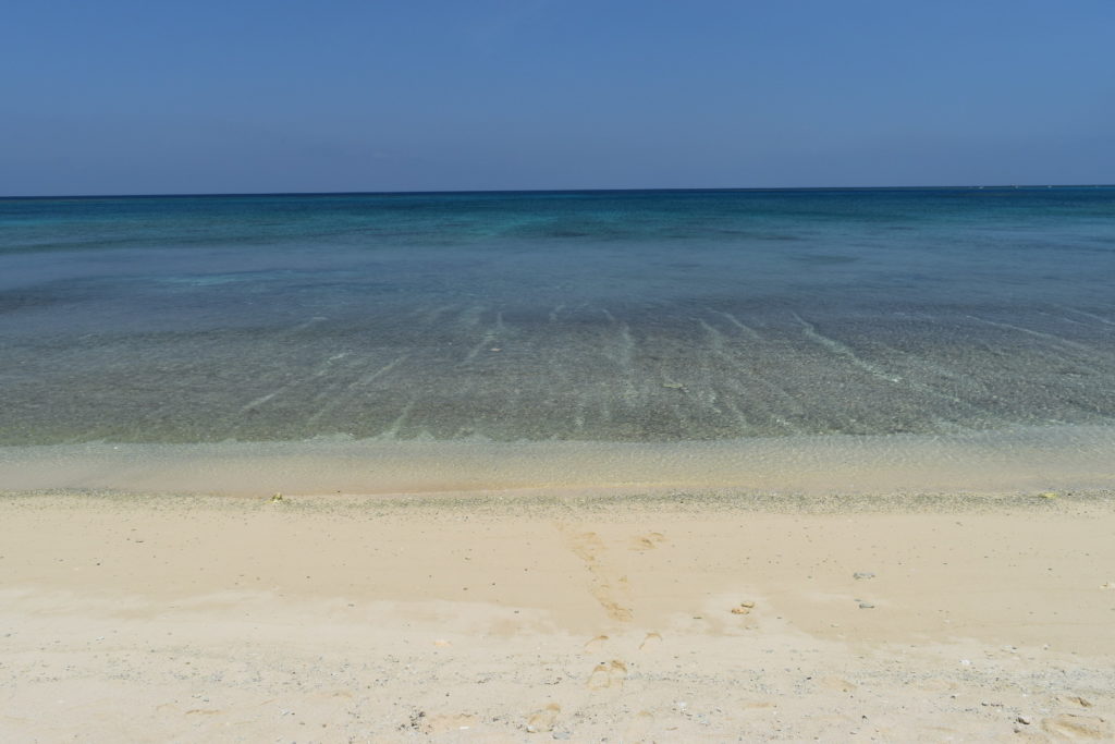 カギンミビーチ