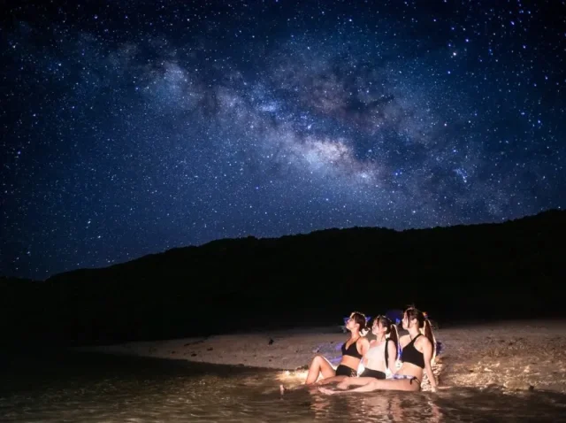 【宮古島/約1時間/夜】SNSでも話題！今までにない星空フォトツアー☆クリアSUPorカヤックで幻想的な一枚を＜全額返金保証あり＞