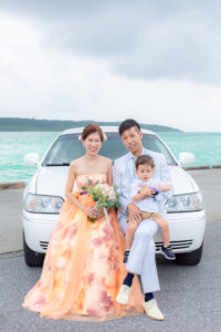 宮古島,ウェディングフォト,新婚,カップル,白い砂浜,宮古島の海,リムジン,ドローン