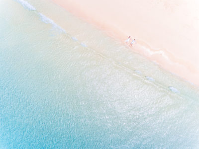 宮古島,ウェディングフォト,新婚,カップル,白い砂浜,宮古島の海,家族で,ドローン