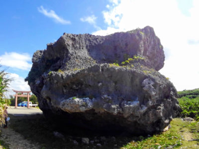 下地島,宮古島,輪廻転生の池,帯岩,観光,宮古島ツアー