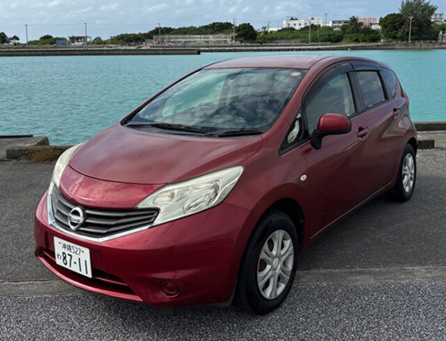 ノート　赤　側部