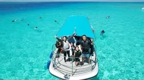 【宮古島/約4時間】ドローン・水中映像無料プレゼント☆八重干瀬シュノーケリング♬《最大30名様まで乗船可能！！》