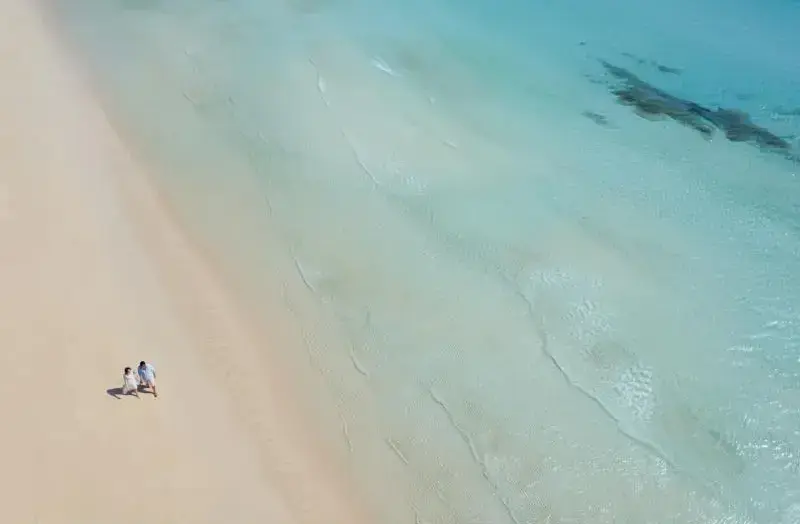 【宮古島/約30分】前浜ビーチ絶景ドローンフォト♪30分以内だからお子様も安心！早朝撮影可能☆当日納品ですぐにシェア◎〈レビュー投稿で＋5カット特典あり〉（No.767）