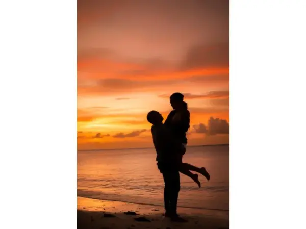 【宮古島/約1時間】美しいサンセットでふたりの特別な瞬間を♪宮古島の夕暮れを写真に刻むお手軽フォトプラン！当日納品で即シェア◎（Ｎo.770）