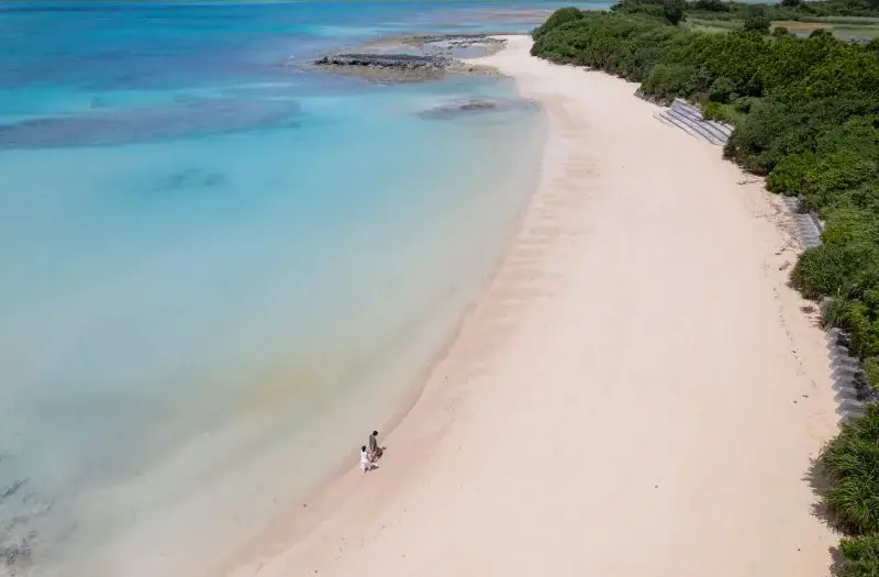 【宮古島/約30分】前浜ビーチ絶景ドローンフォト♪30分以内だからお子様も安心！早朝撮影可能☆当日納品ですぐにシェア◎〈レビュー投稿で＋5カット特典あり〉（No.767）