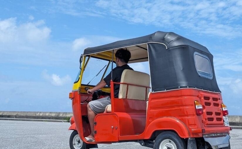 トゥクトゥクで島内観光