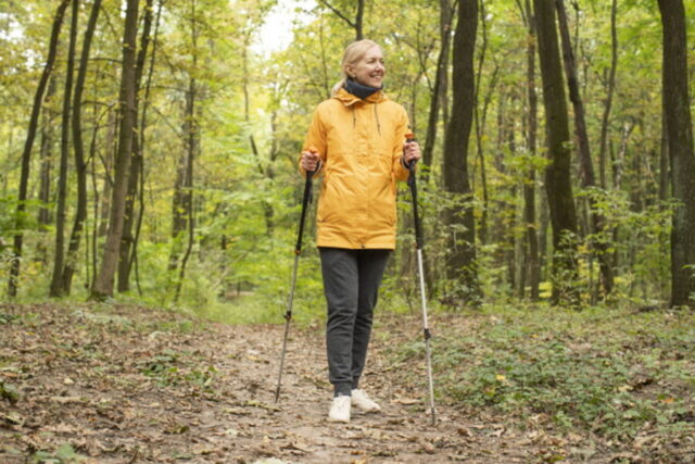 五感で楽しむ集落散策ツアー ノルディックウォーク