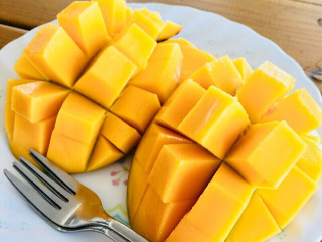 宮古島の名産フルーツ、マンゴー