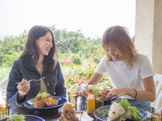 【宮古島/伊良部島/来間島/1日】ガイド付き☆絶景スポットを巡る島内観光巡りフォトツアー！宮古島初めての方や女子旅にもおすすめ《送迎＆写真データ無料》