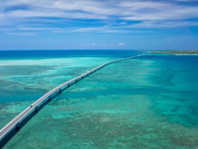 宮古島旅行ツアー完全ガイド！行くべき観光スポットと隠れた魅力とは？予算に合わせたベストな旅の楽しみ方を徹底解説