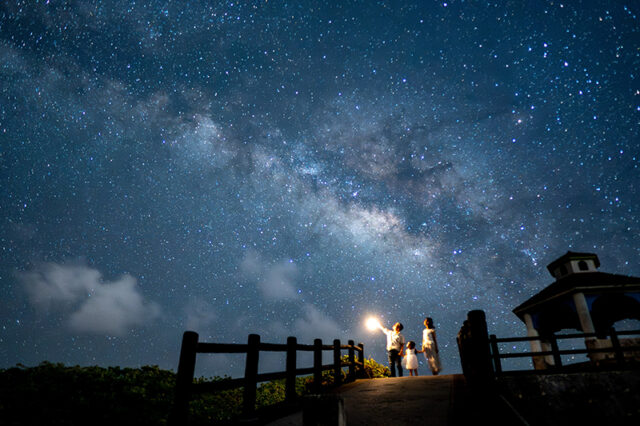 【宮古島/夜】当日予約OK☆星空専門プロカメラマンが撮影！おしゃれな装飾付き星空フォト体験★プレミアムプラン