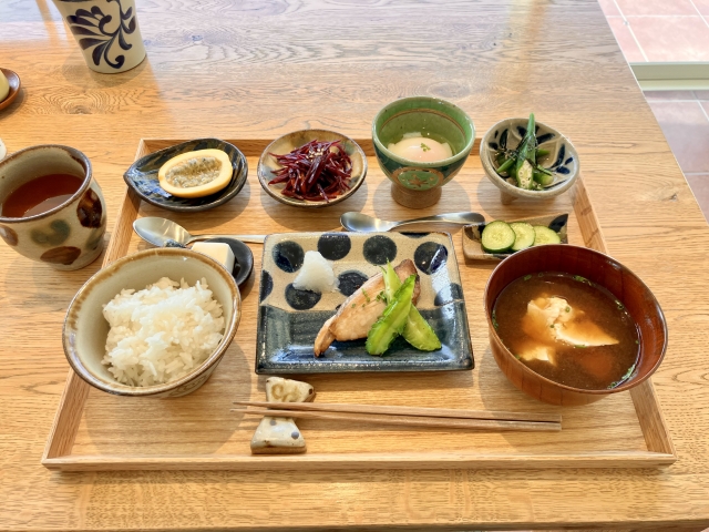 宮古島グルメ完全ガイド！絶対に食べたい郷土料理＆地元民おすすめグルメを紹介
