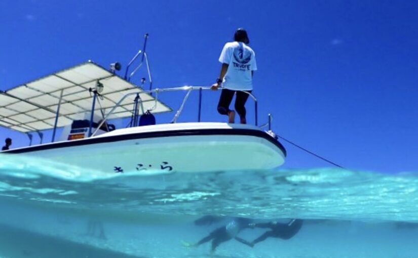 八重干瀬シュノーケリング