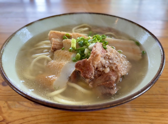 宮古そばの魅力を徹底解説！宮古そば名店ランキングTOP10