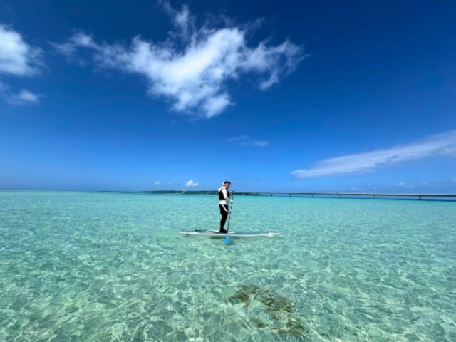 【宮古島/約2時間】ユニの浜を満喫！選べる☆クリアSUPorカヤックツアー＜ドローン+GoPro撮影付き＞0歳〜80歳まで参加OK！全額返金保証あり（No.997）