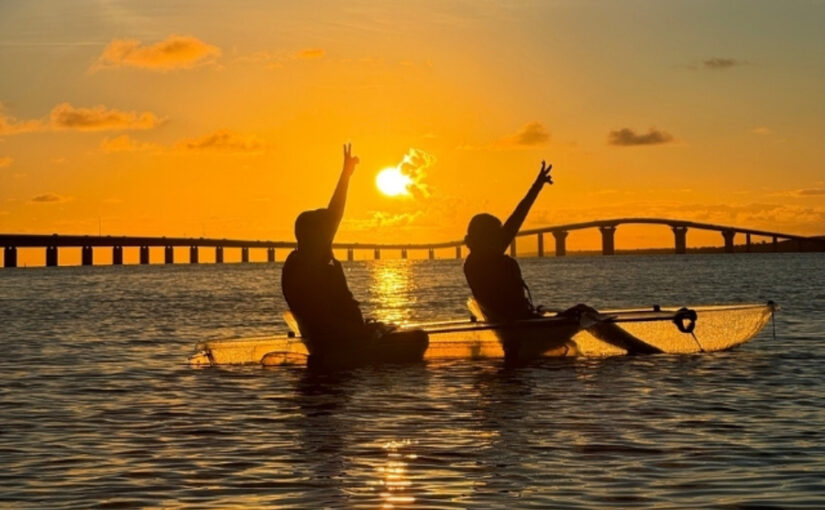 【宮古島/約1.5時間/夕方】選べる☆サンセットクリアSUPorカヤックツアー＜ドローン撮影付き＞0歳〜80歳まで参加OK！全額返金保証あり（No.995）