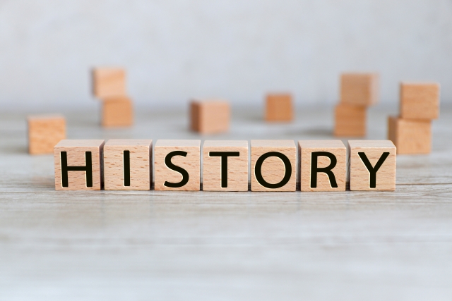 ブロックの「HISTORY」で紐解く宮古島の物語