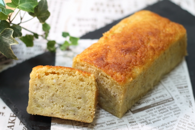 宮古島産バナナを使ったしっとりしたケーキ