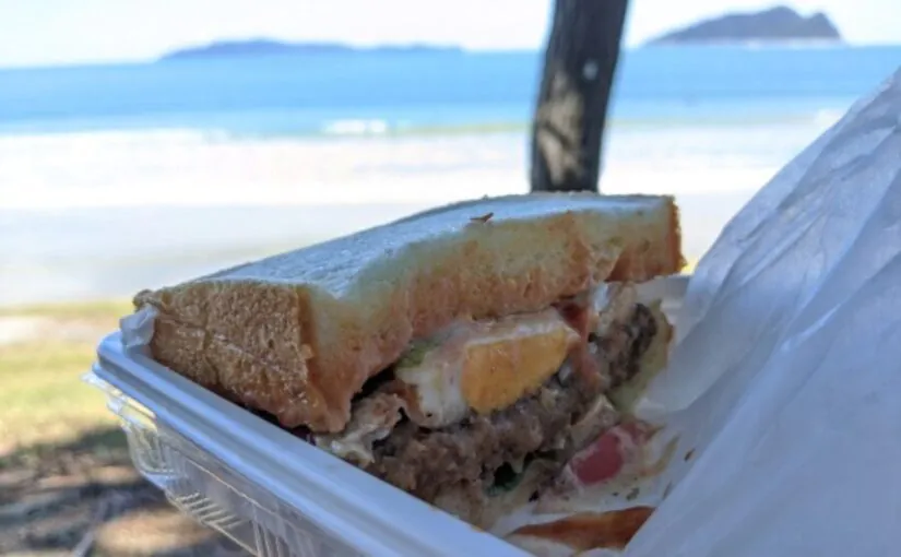 テイクアウト　サンドウィッチ　ビーチ