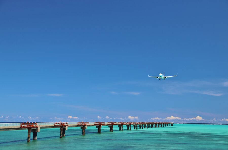 宮古島　飛行機