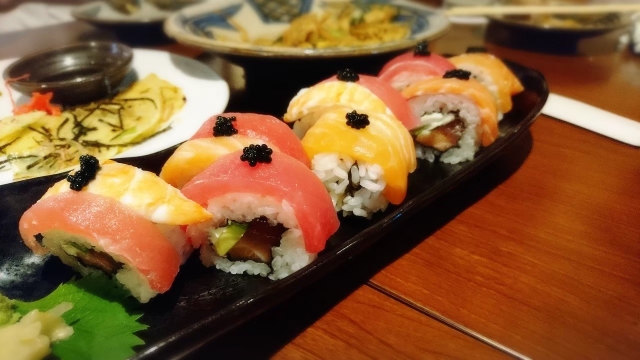 沖縄　お寿司　グルメ